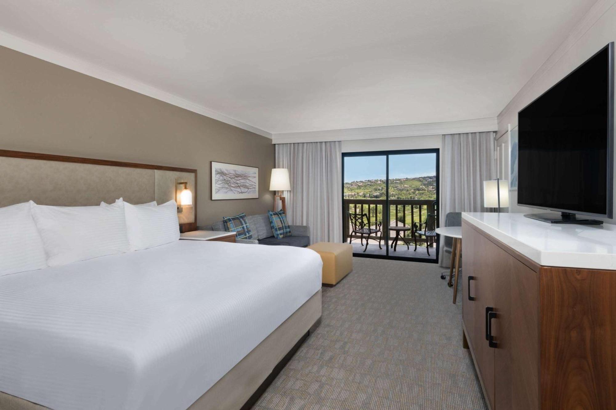 King Room with Sofa Bed and Resort View,1624749051:JPEG