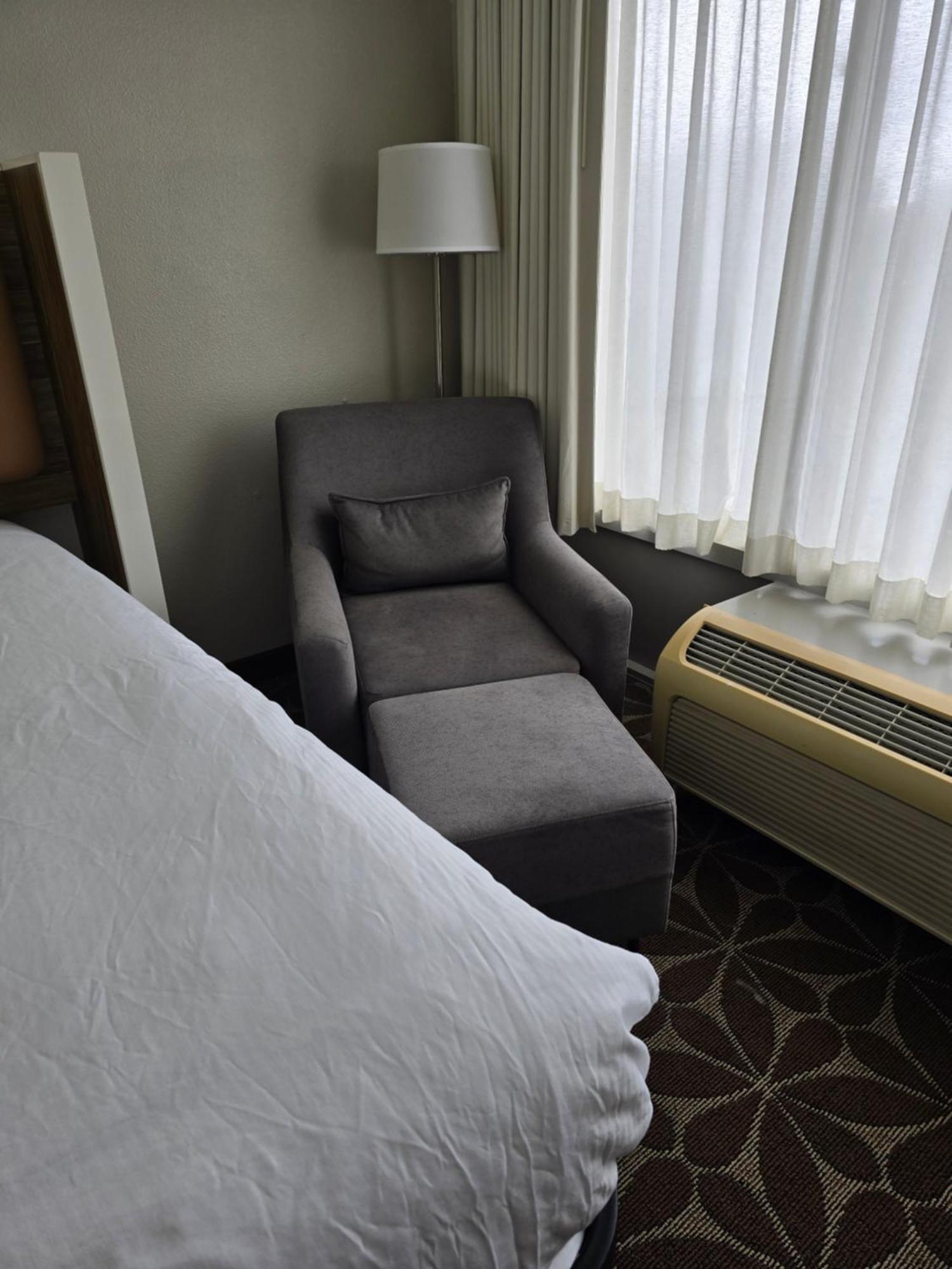 Double Room with Two Double Beds - Non-Smoking