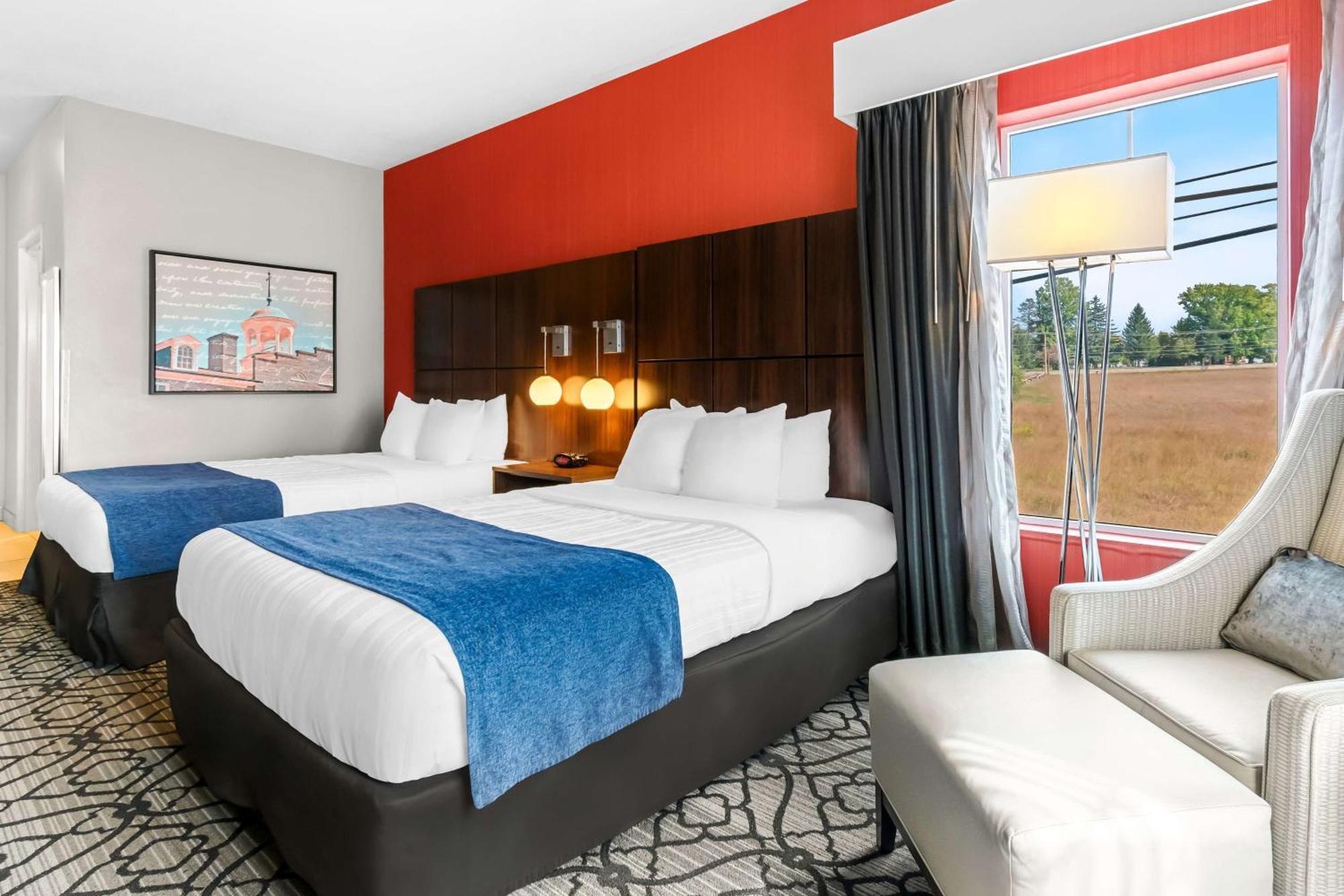 Queen Room with Two Queen Beds - Non-Smoking