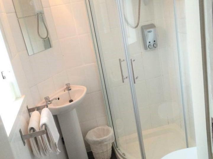 Tweepersoonskamer met Eigen Badkamer