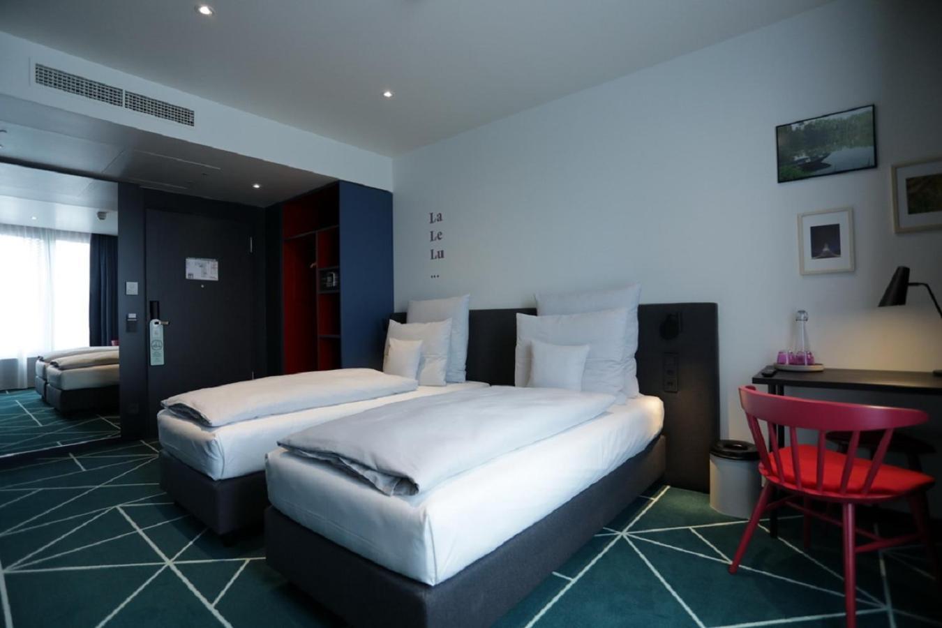 Double or Twin Room,1622162799:JPEG
