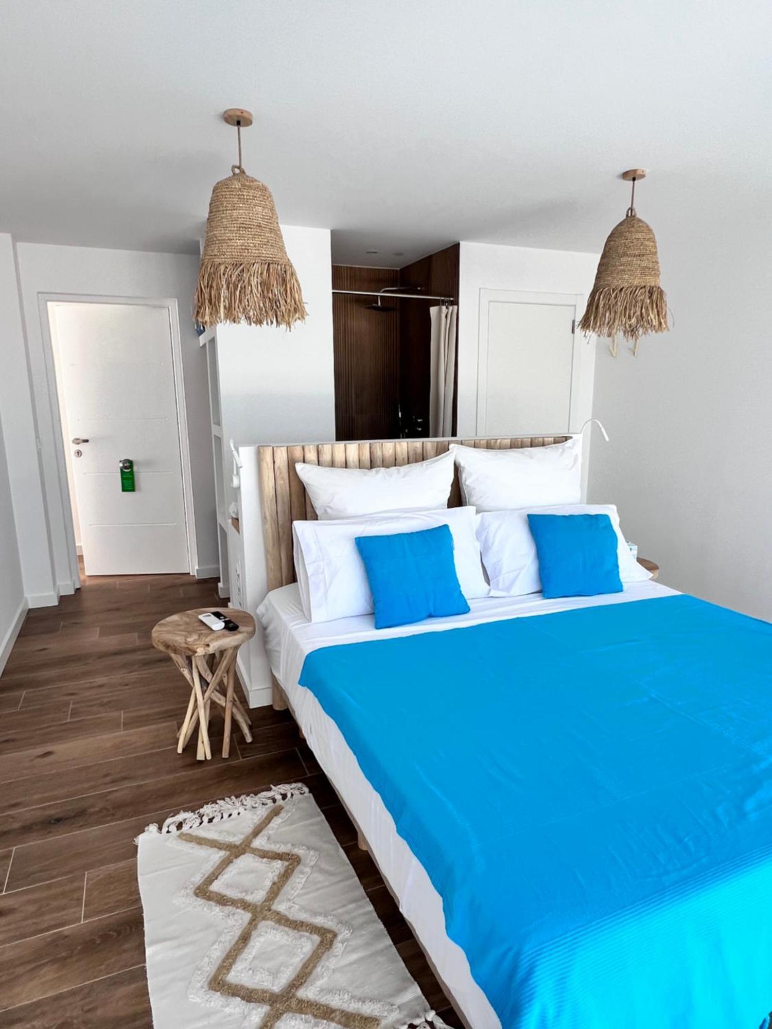 Habitación Doble con balcón y vistas al mar