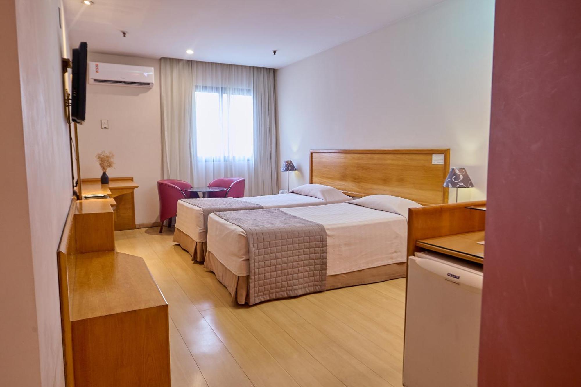 Standaard Kamer met 2 Bedden