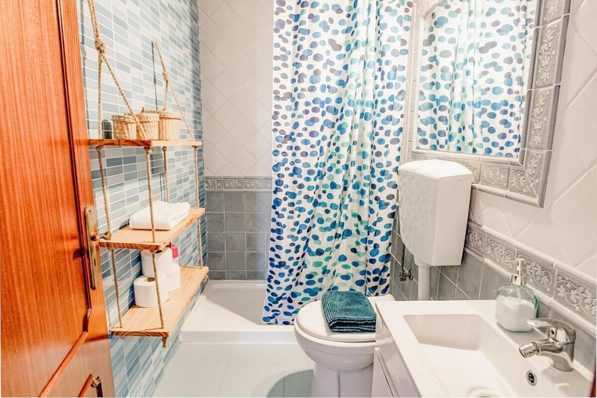 Quarto Duplo com Casa de Banho Privativa