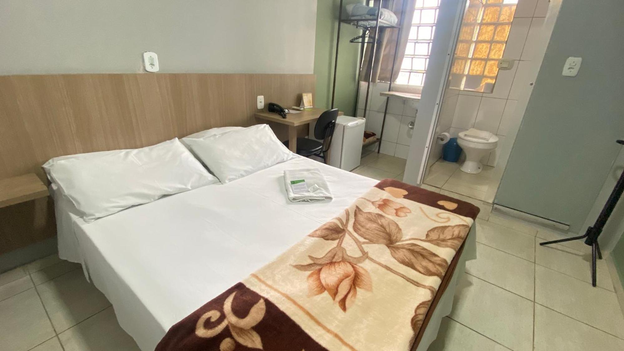 Quarto Deluxe com Cama de Casal ou 2 de Solteiro