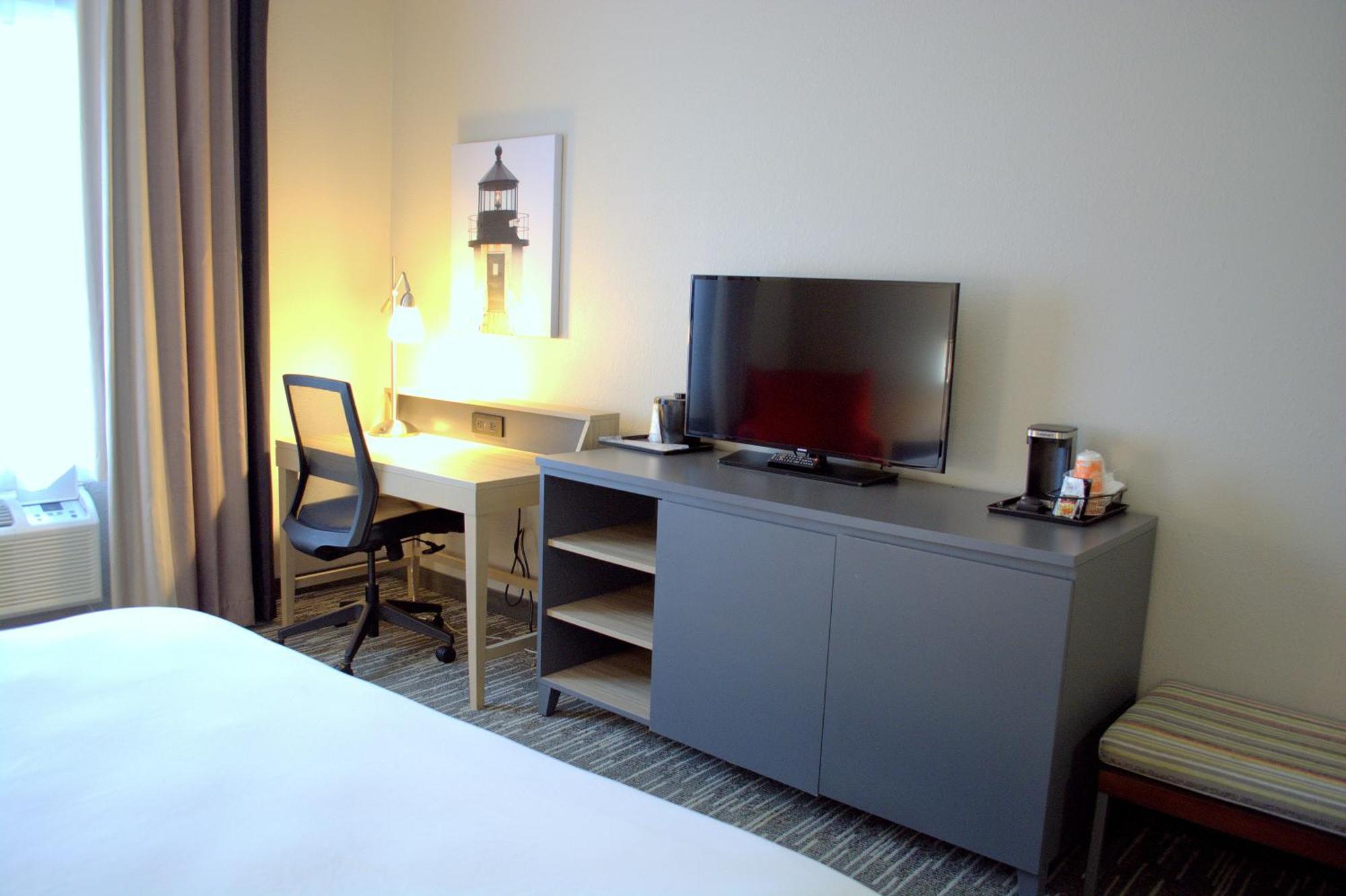 King Room - Disability Access/Non Smoking