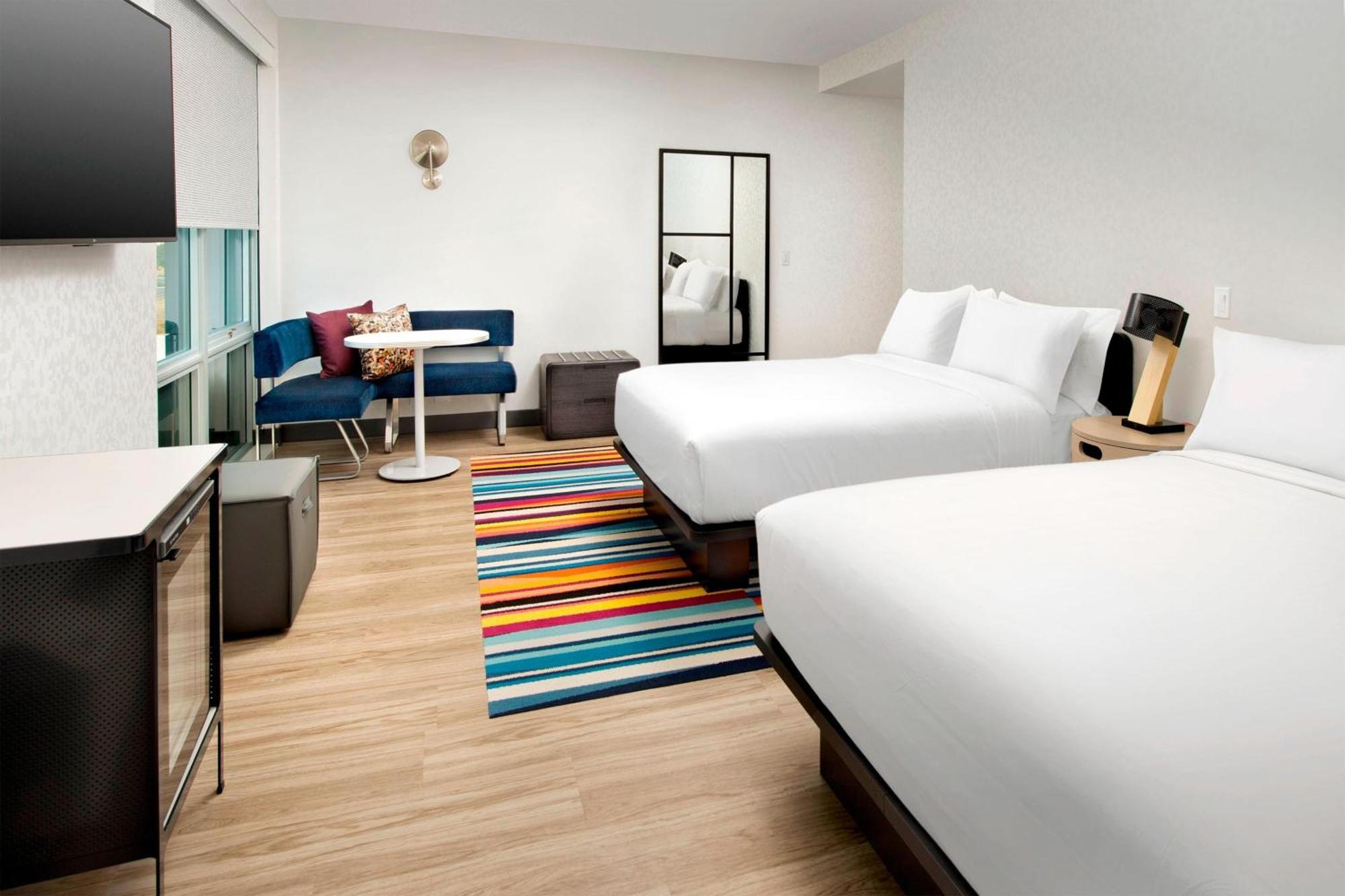 Aloft Guest Room, Guest room, 2 Queen