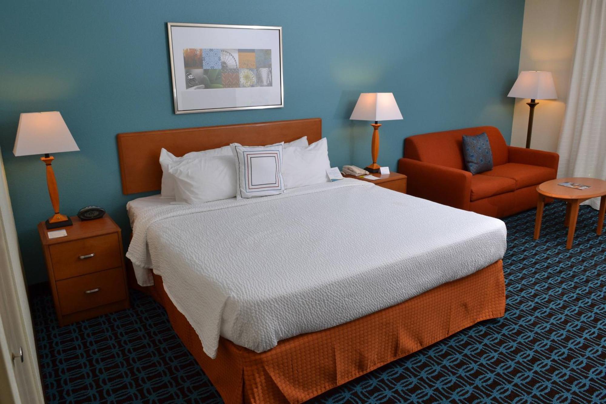 King Room with Sofa Bed