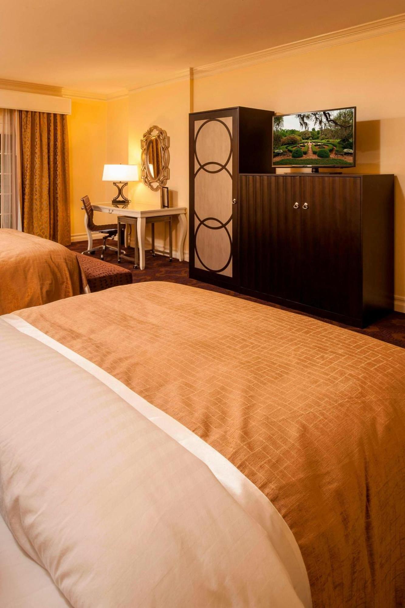 King Room - Hearing Accessible