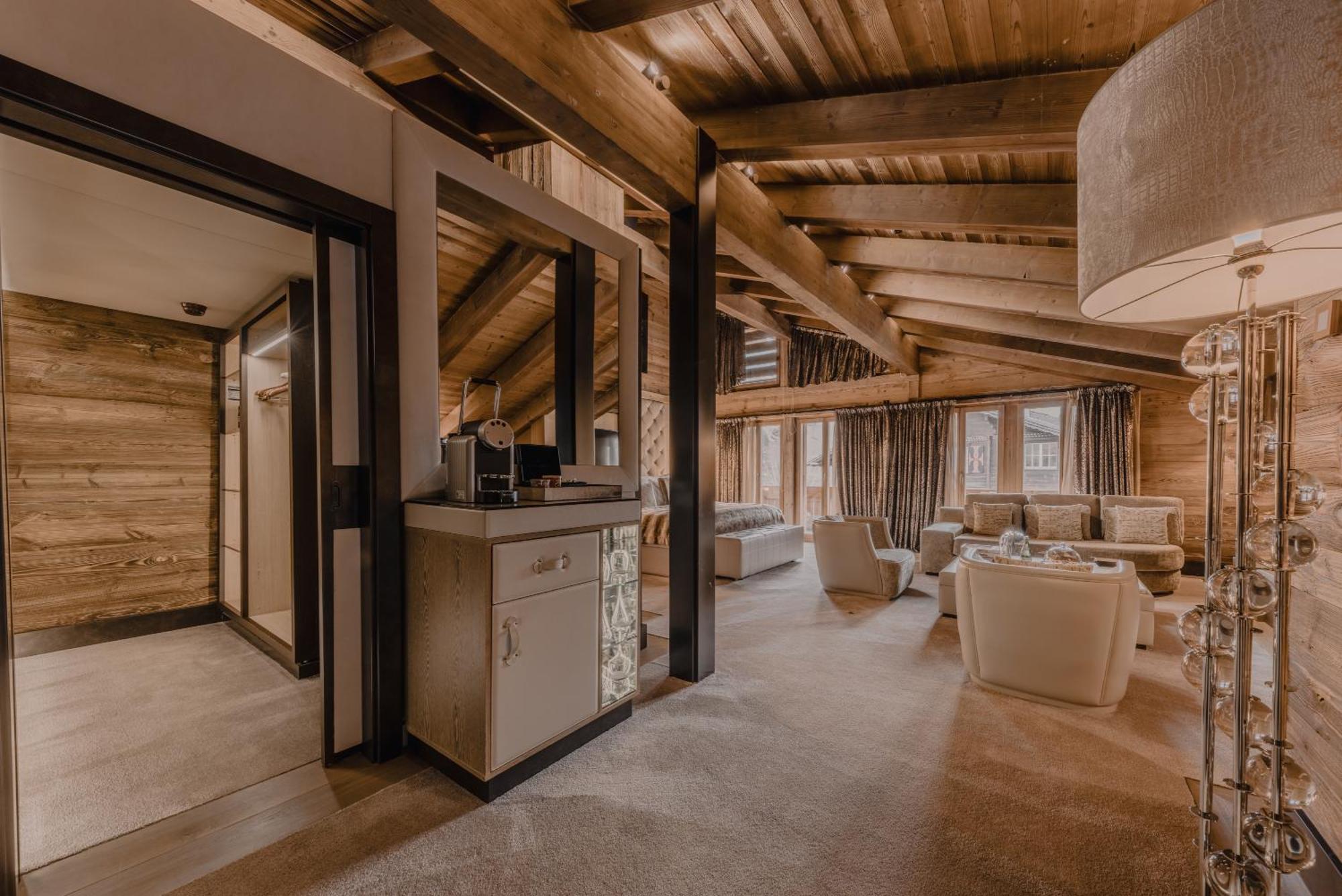 Suite Signature avec 1 Chambre et Salon