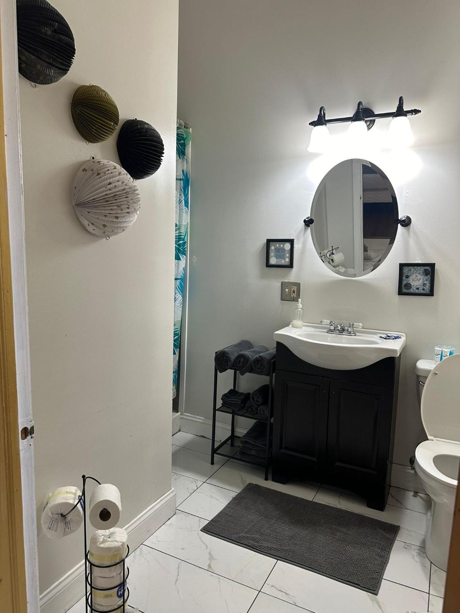 Studio Apartment