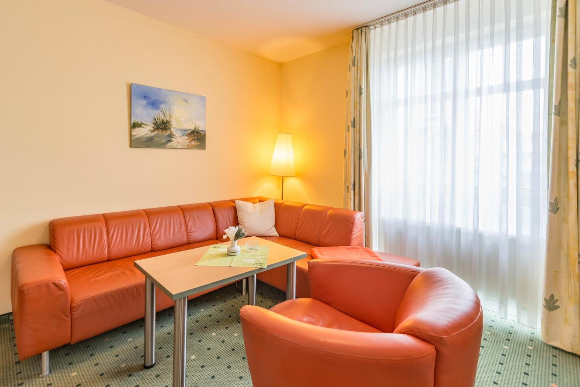3-Zimmer-Apartment - Landseite