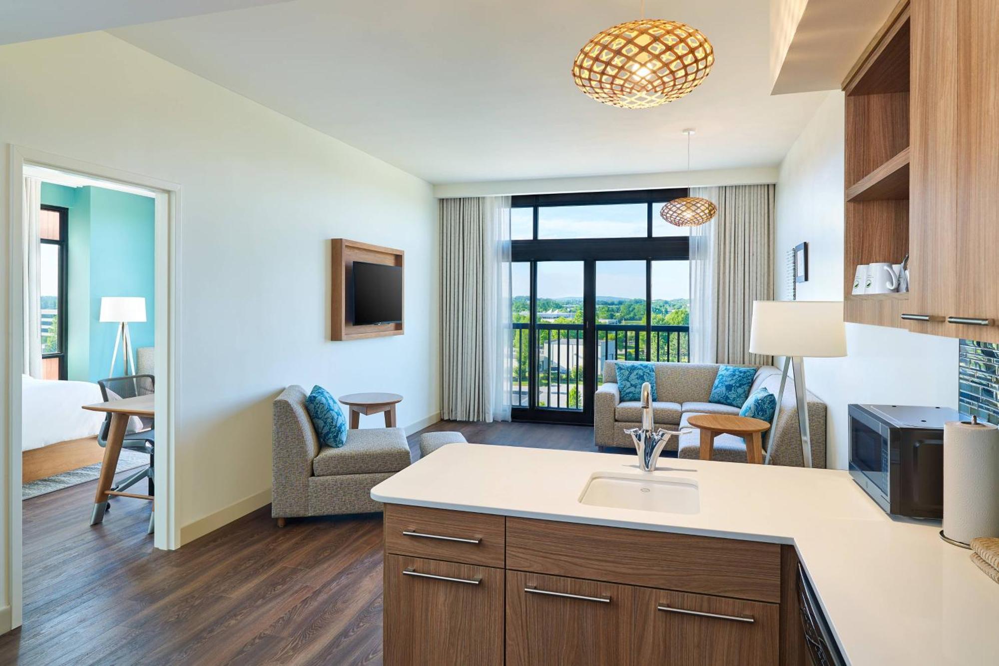 1 Bedroom Suite, 2 Queen, Sofa bed