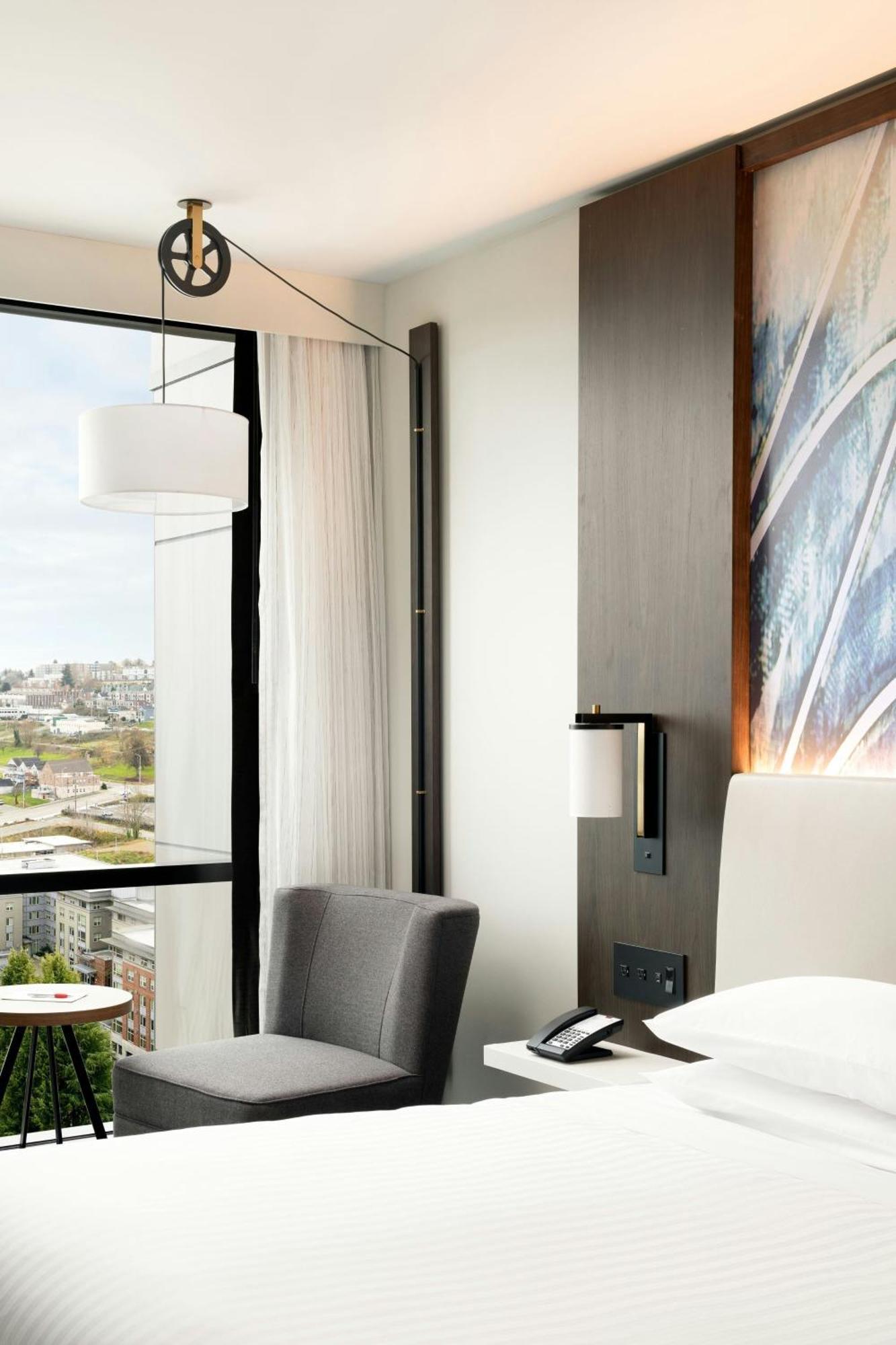 Guest room 1 King City view High floor,1356326432:JPEG