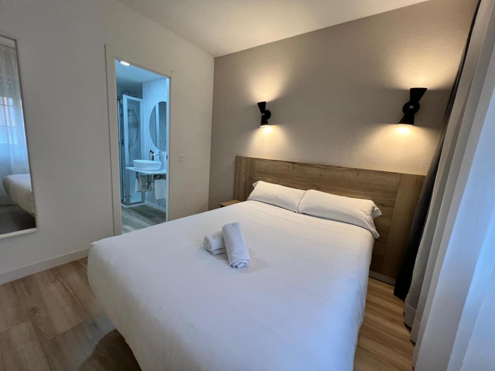 Double or Twin Room,1634415404:JPEG