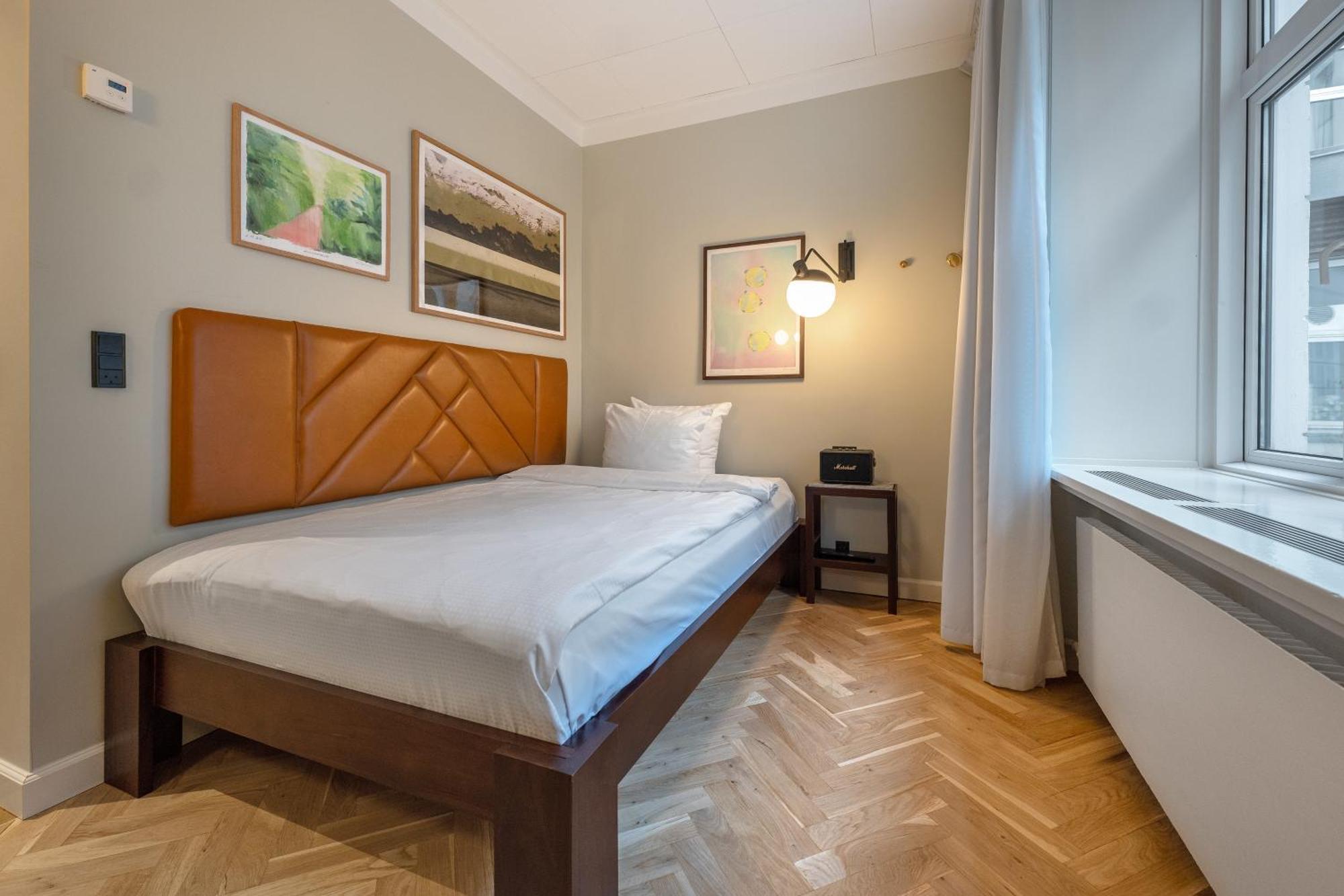 Standard Single Room