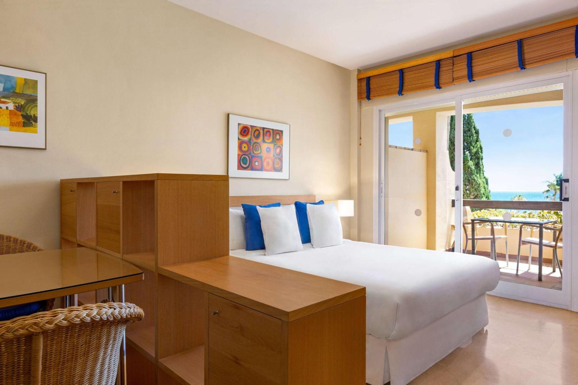 Deluxe Junior Suite with Sea View