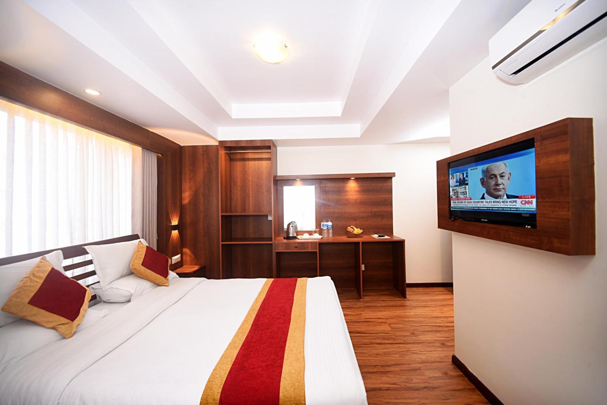 Deluxe Double or Twin Room - 15% off on Food and Beverage, Late Checkout by 1 hour