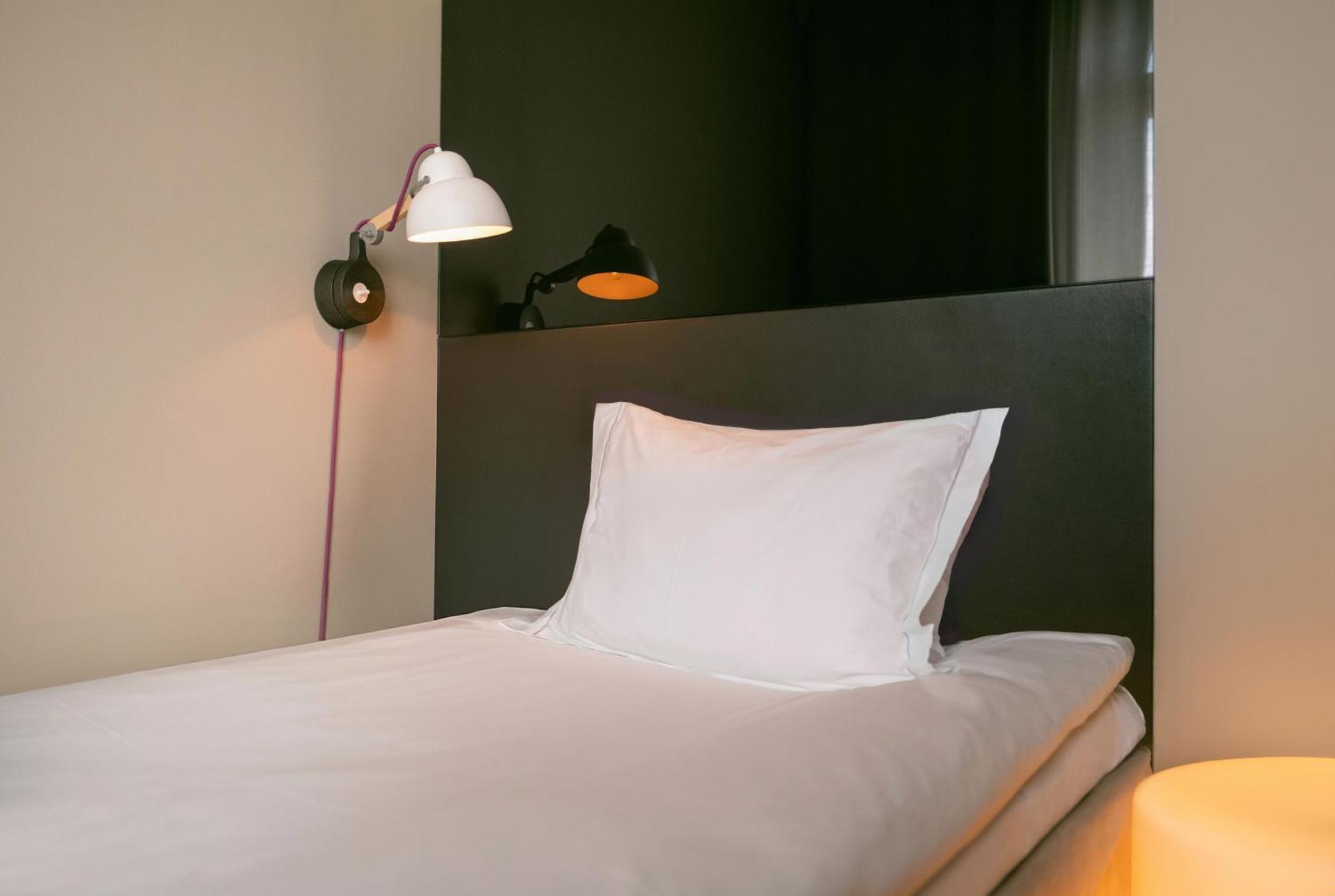 Small Single Room