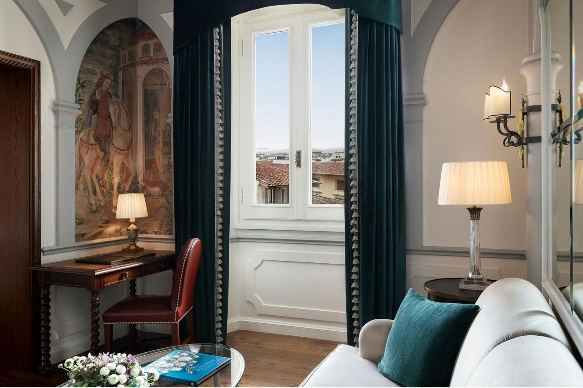 Camera Singola per 1 Ospite con 1 Letto Queen-Size