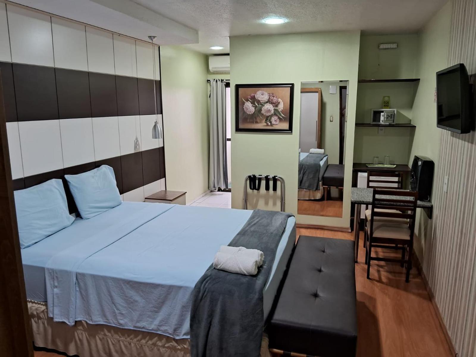 Quarto Superior com Cama Queen-size