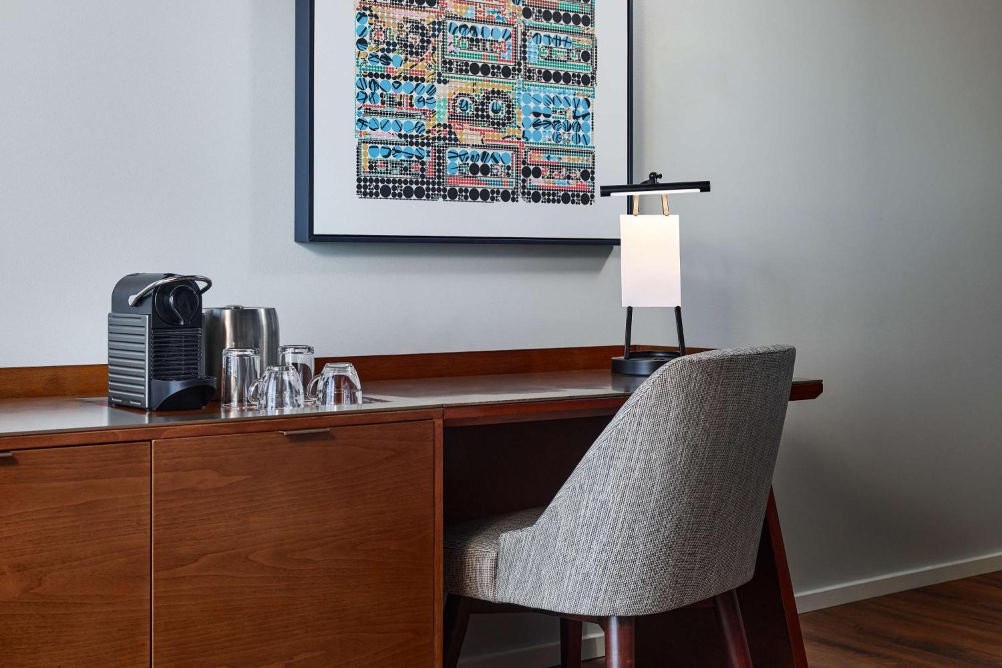 Deluxe One-Bedroom King Suite with City View