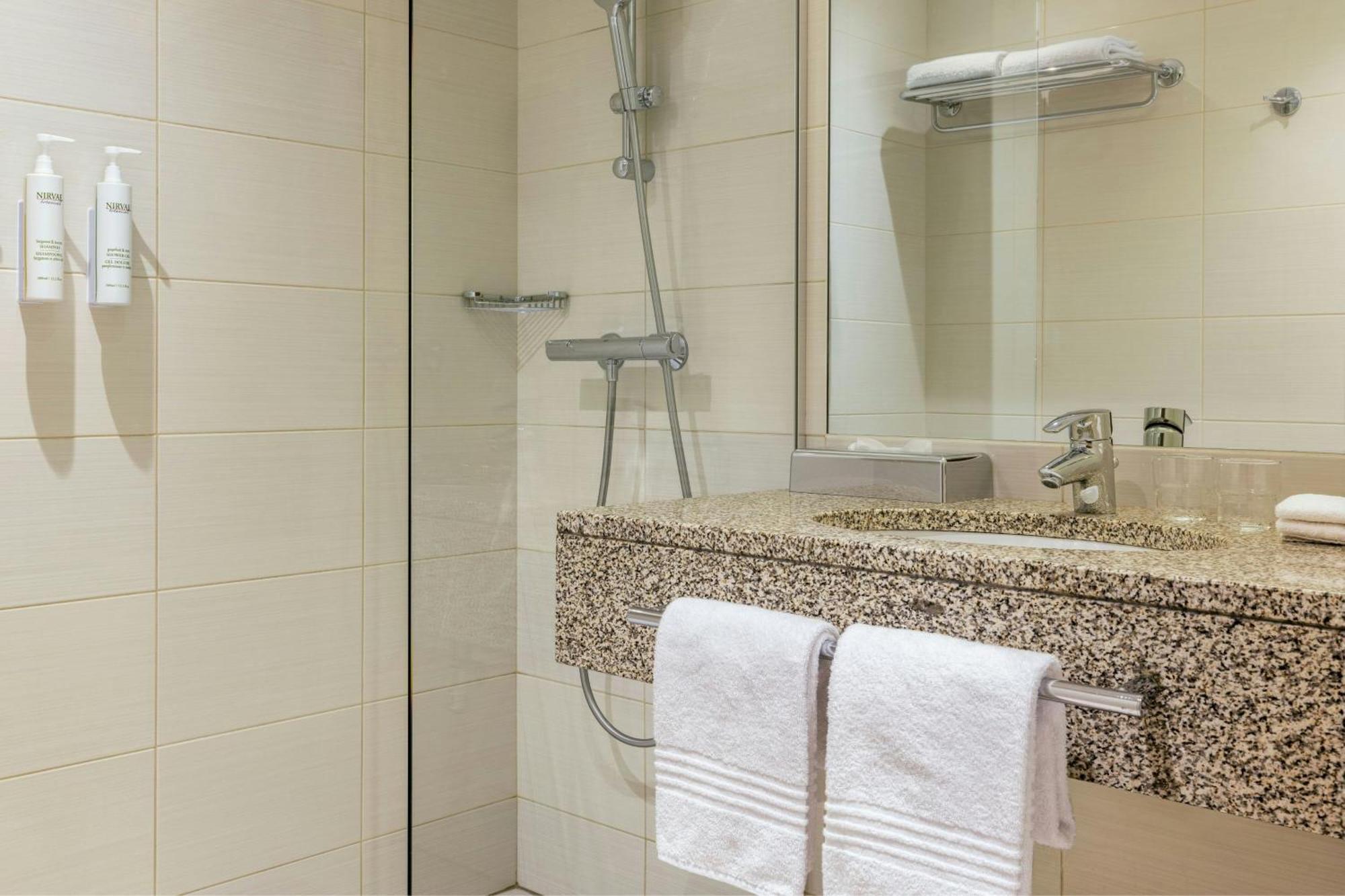 Chambres Communicantes Familiales avec Connexion Wi-Fi