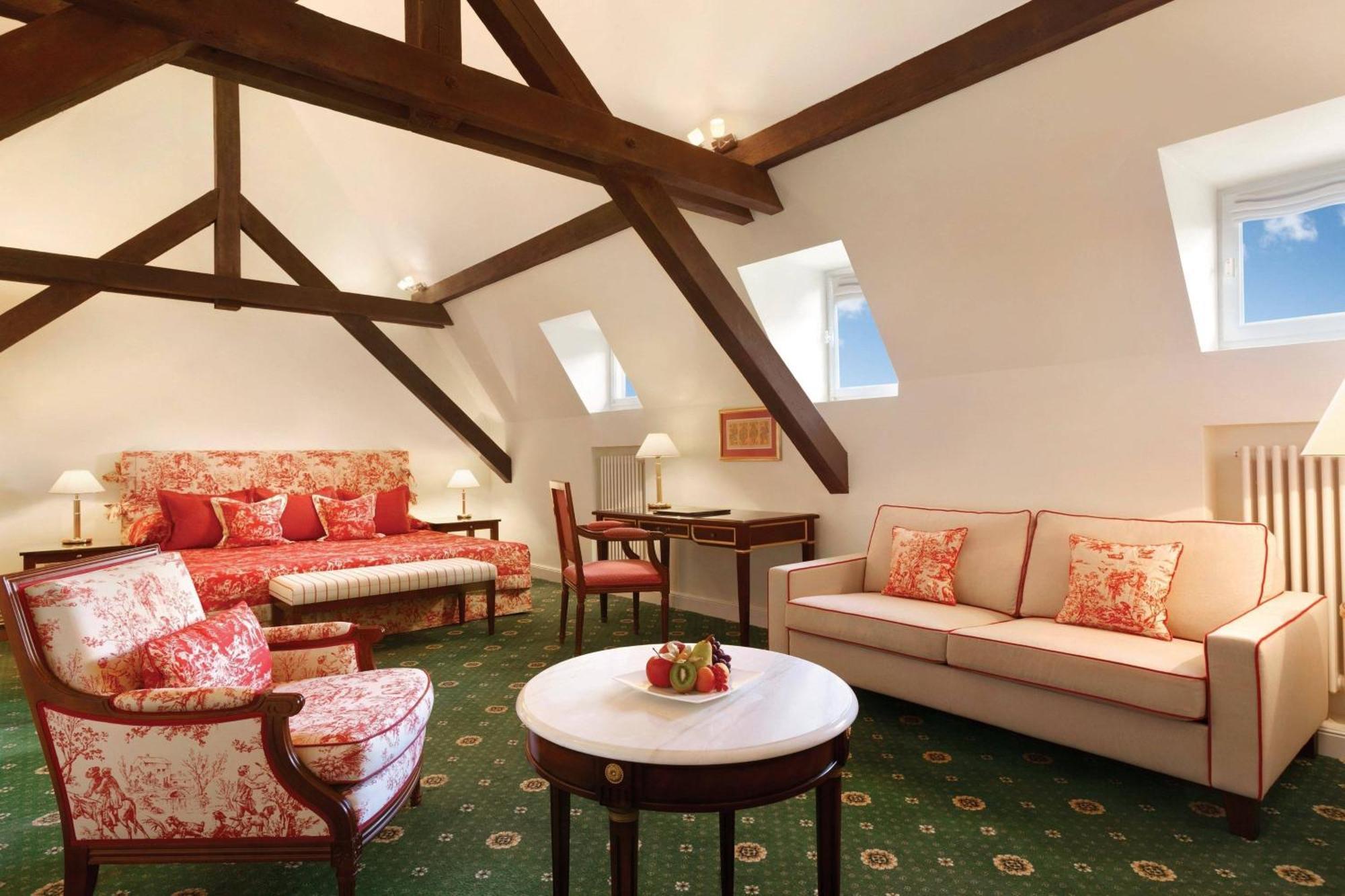 Classic Familiensuite mit 2 Schlafzimmern und Gartenblick