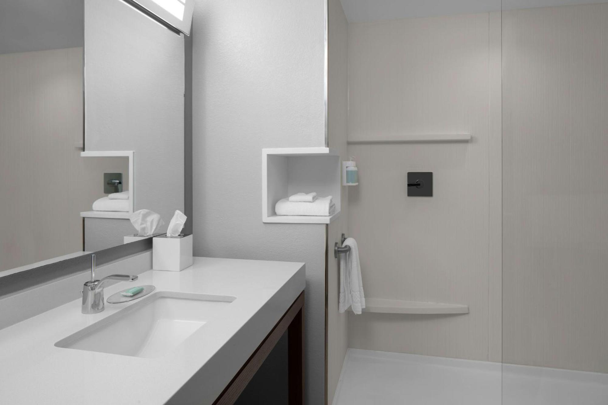 King Room with Sofa Bed - Hearing Accessible