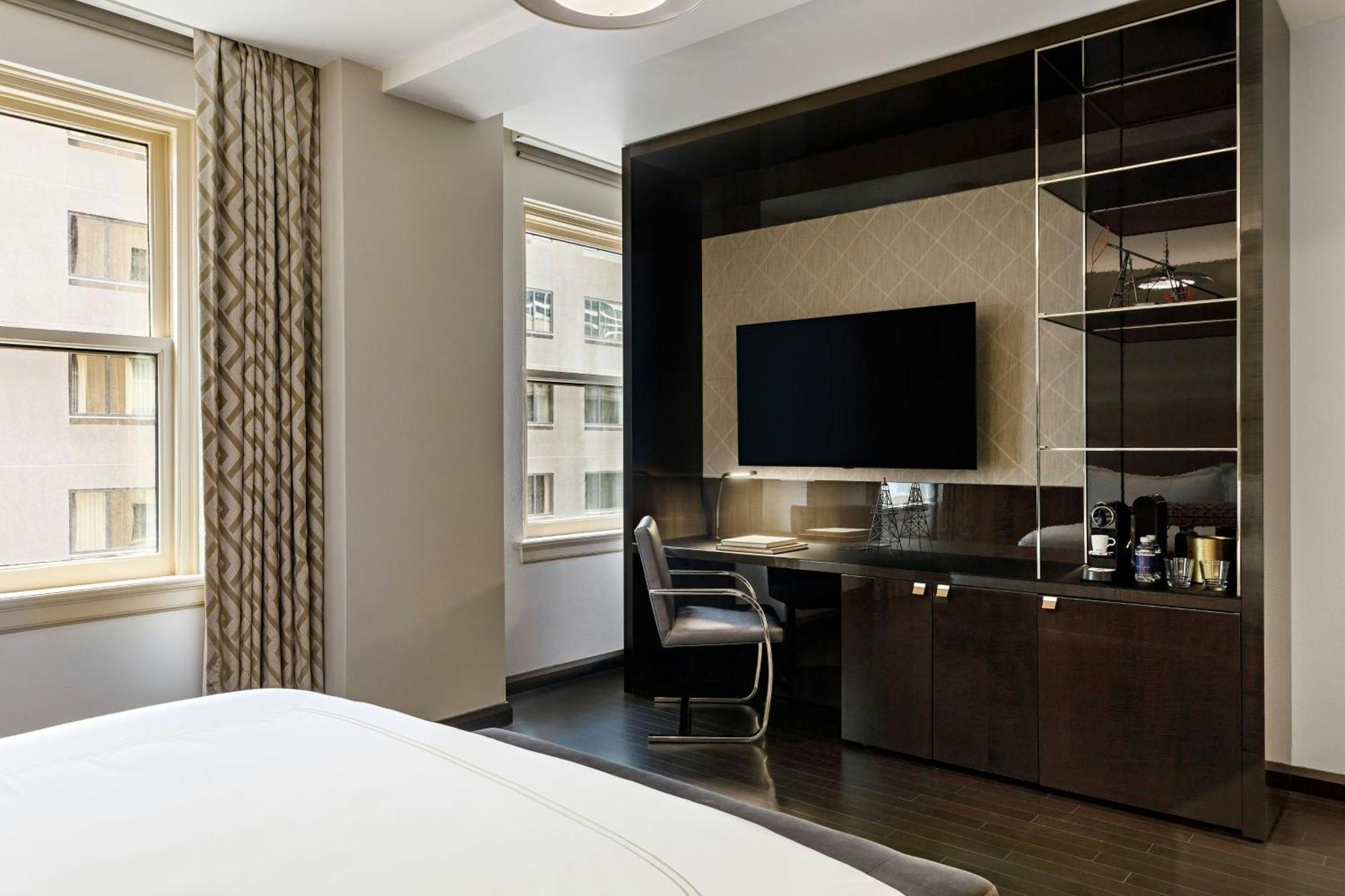 Guest Room, 1 King