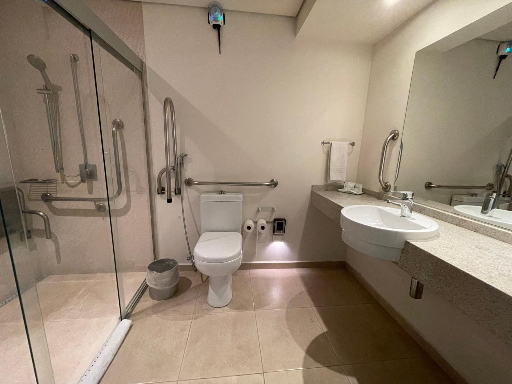 Quarto Triplo - Acesso a Pessoas com Mobilidade Condicionada