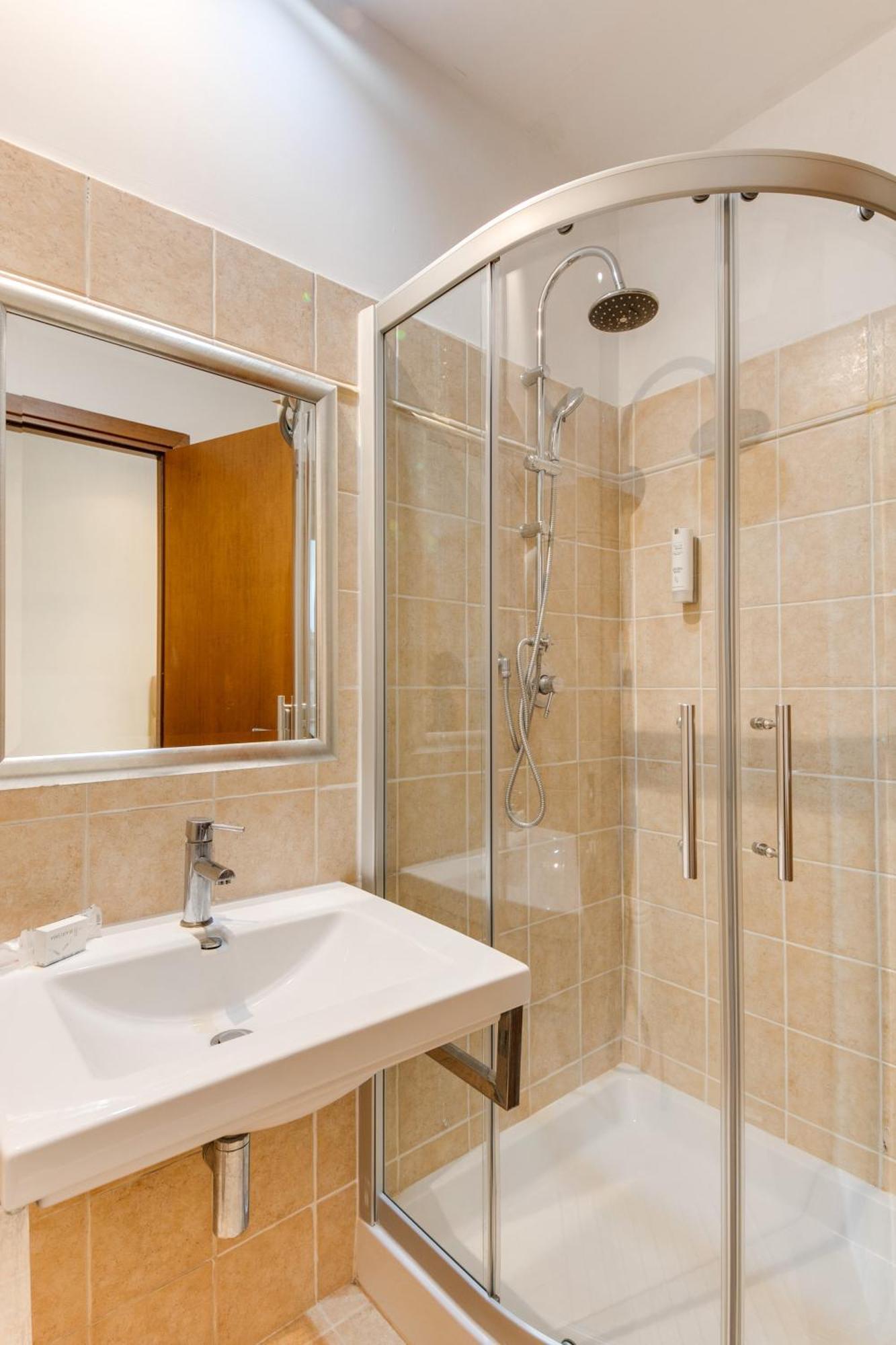 Habitación Compact