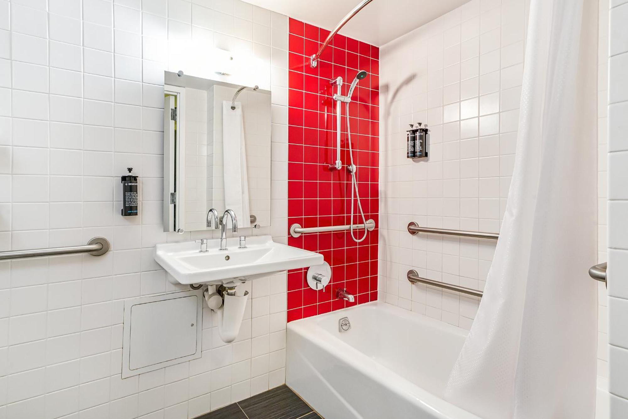 Standard Room Disability Access,1648892632:JPEG