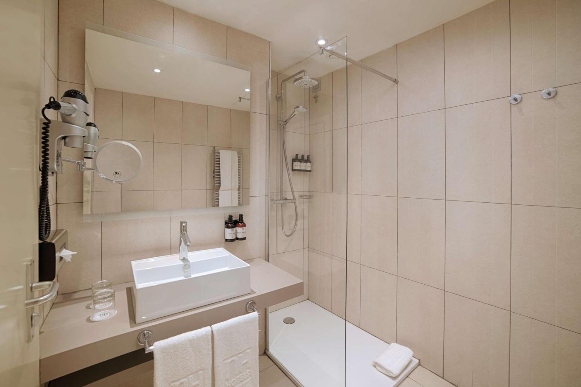 Chambre Double ou Lits Jumeaux Standard