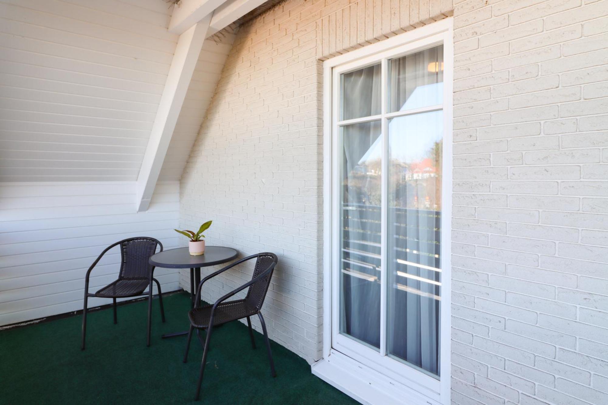 Two-Room Apartment,1649887153:JPEG