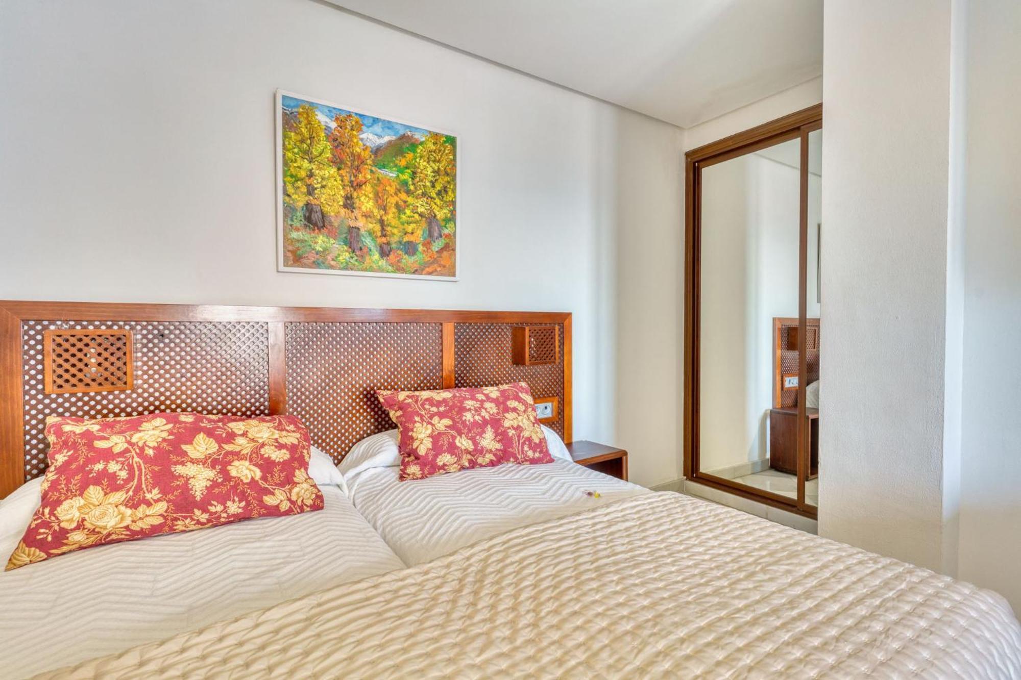 Quarto Triplo com Vista Cidade