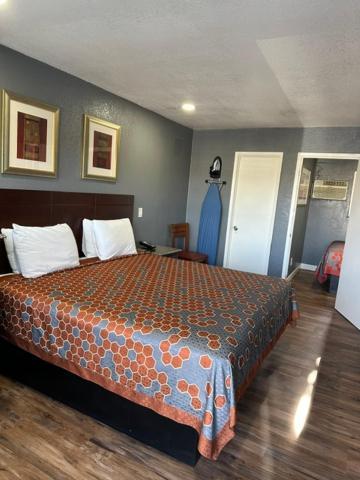 King Suite
