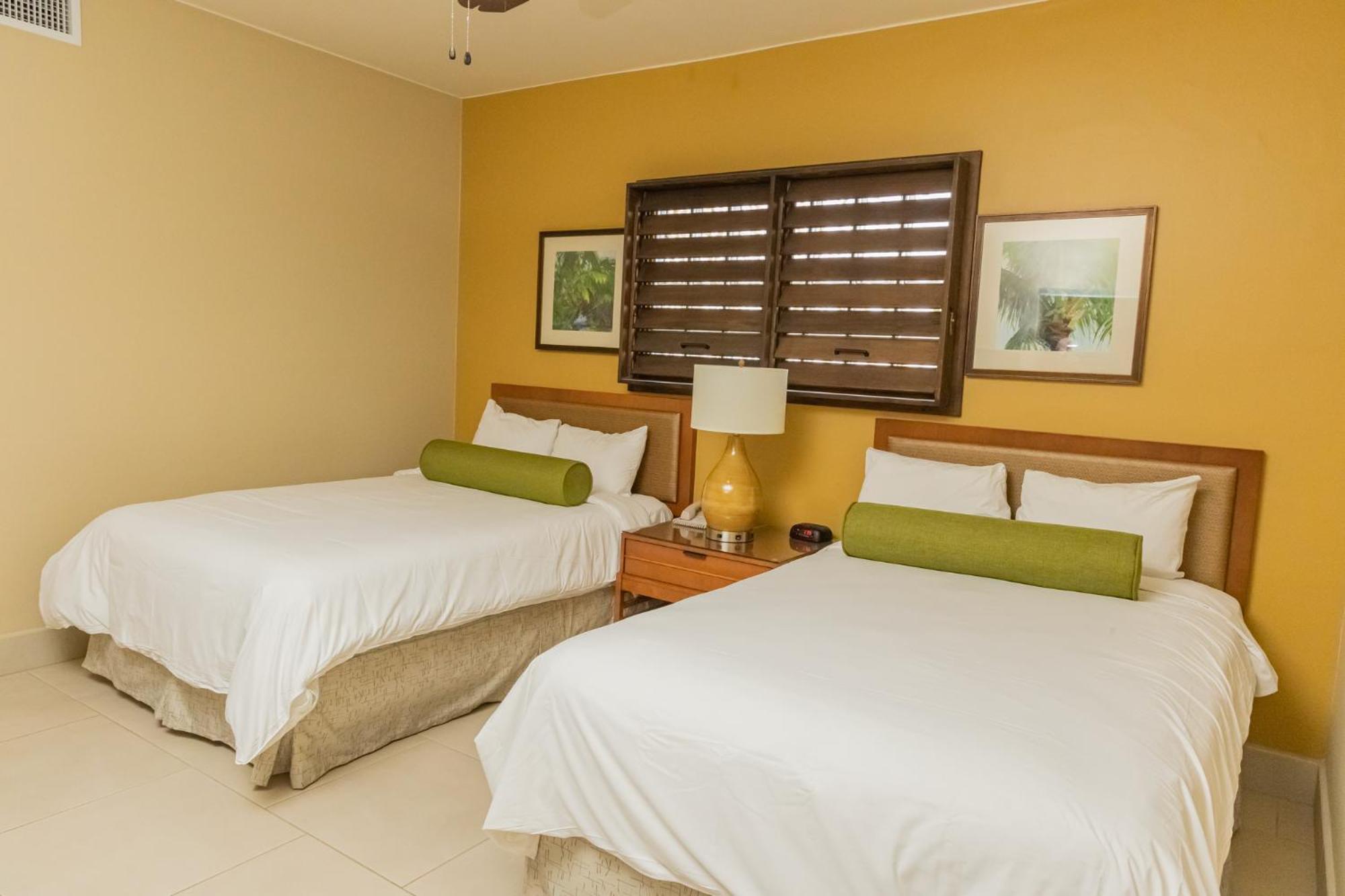 Premium Suite met 1 Slaapkamer en 2 Tweepersoonsbedden
