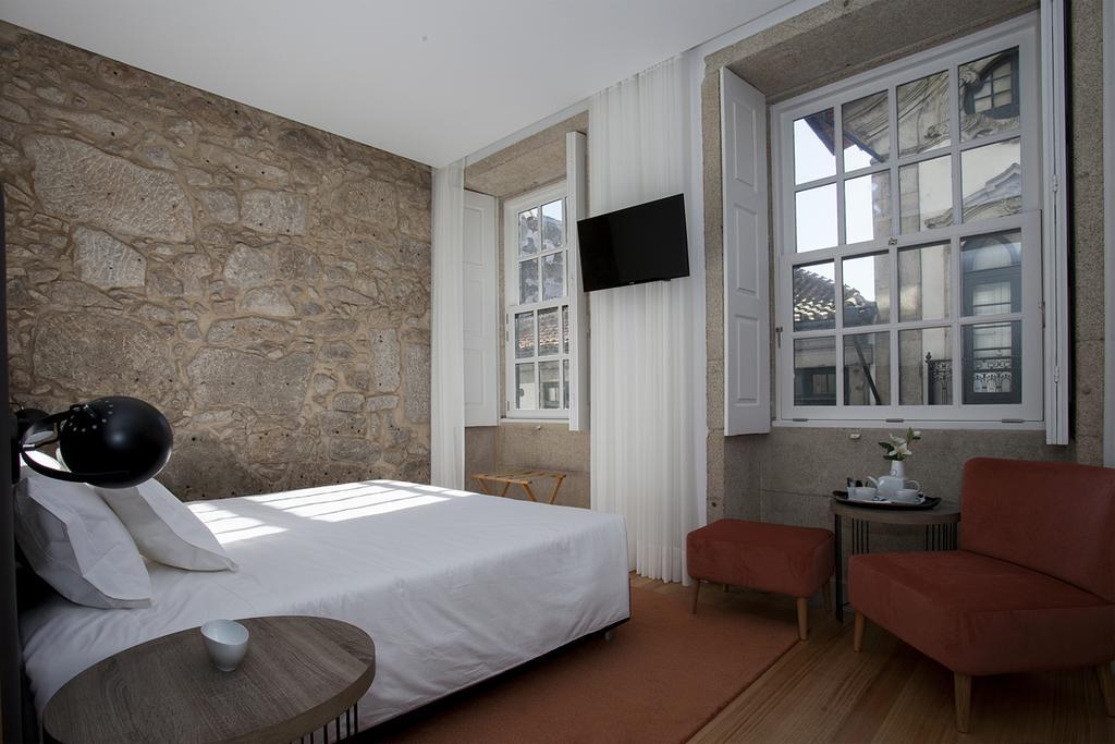 Quarto Superior Deluxe com Cama de Casal ou 2 de Solteiro