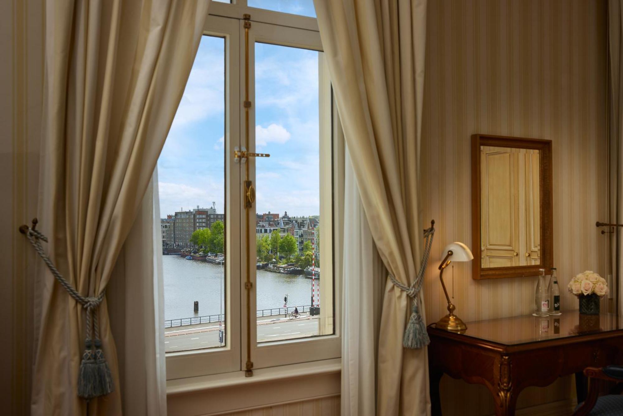 Junior Suite met Kingsize Bed en Uitzicht op de Rivier