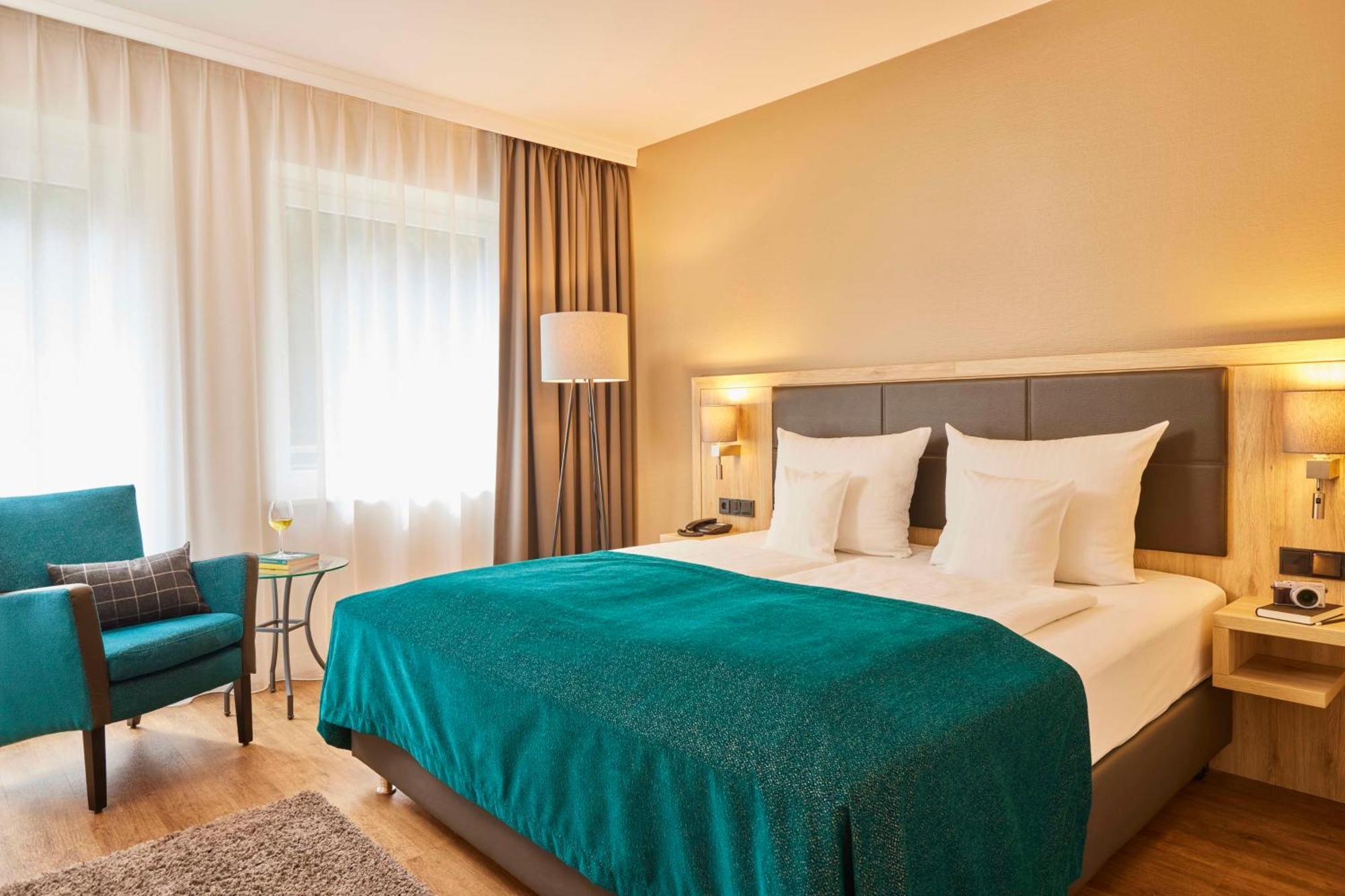 Premium Doppelzimmer mit Gartenblick - ruhige Lage