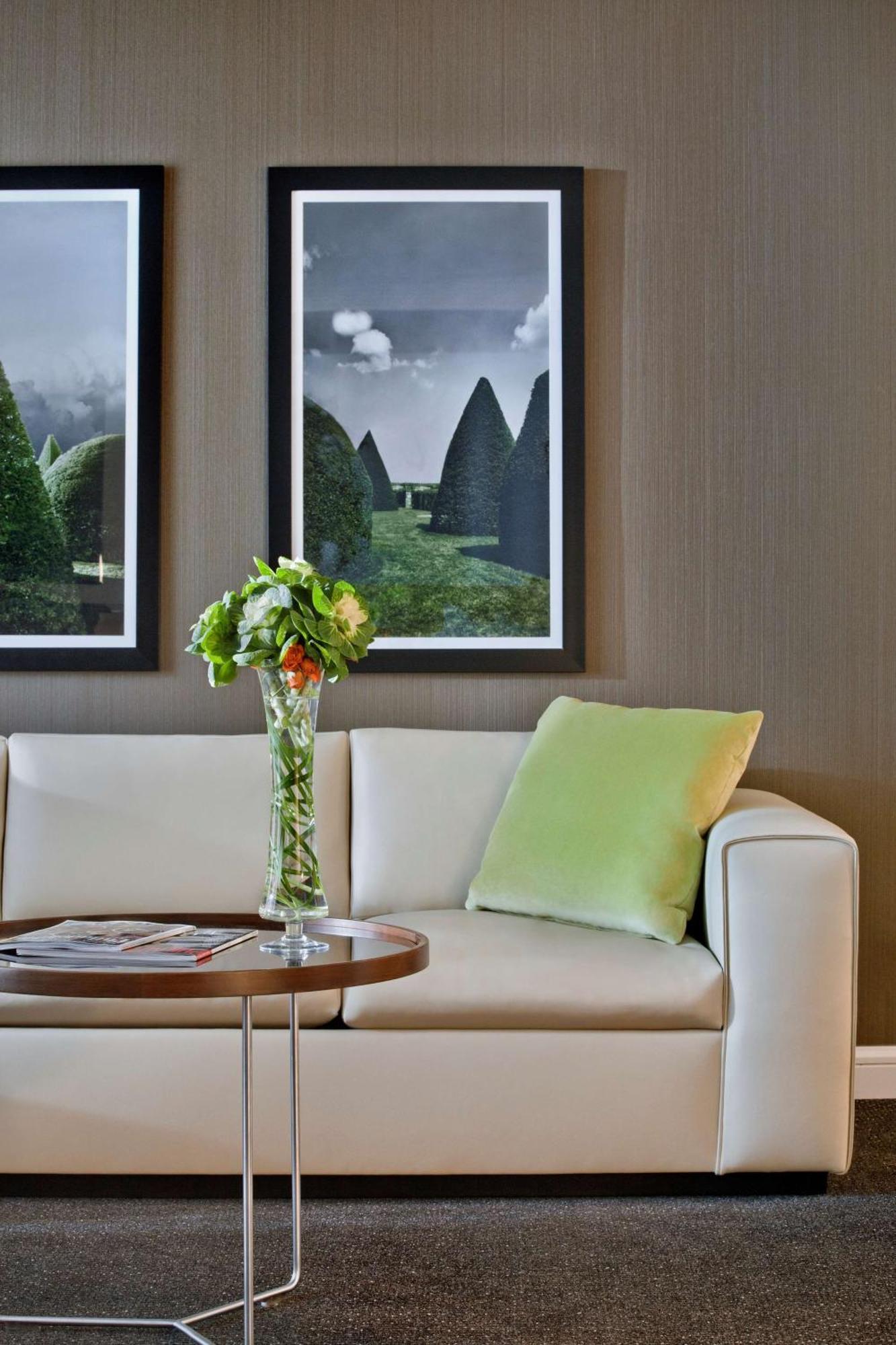 One-Bedroom Executive King Suite,1657146493:JPEG
