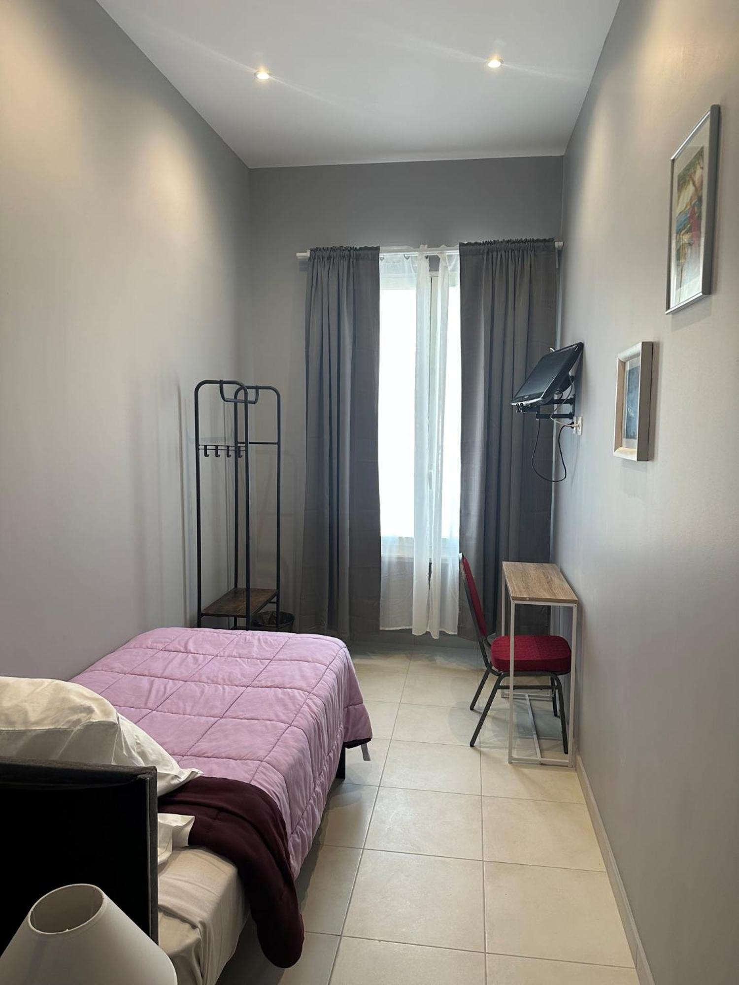 Chambre Simple Confort