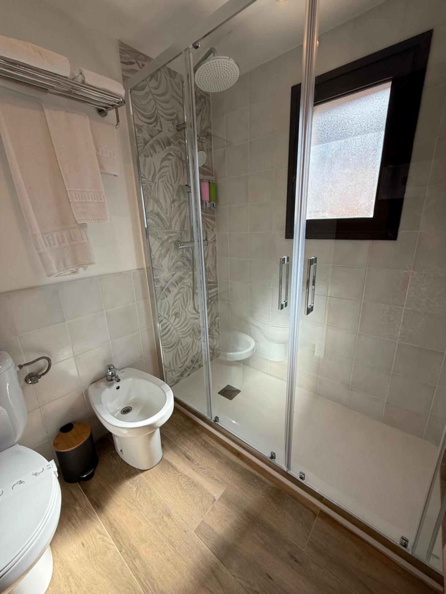 Twin Room with Balcony,1742617438:JPEG