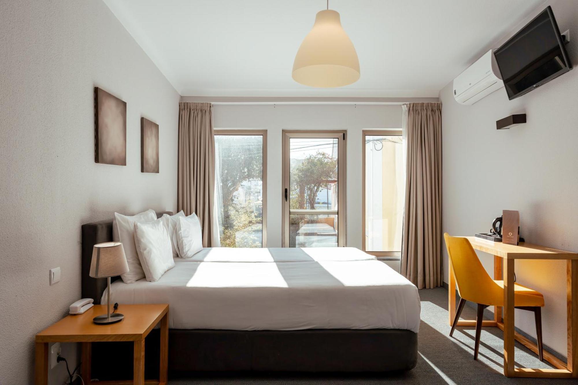 Quarto Twin - Acessível a Pessoas com Mobilidade Condicionada