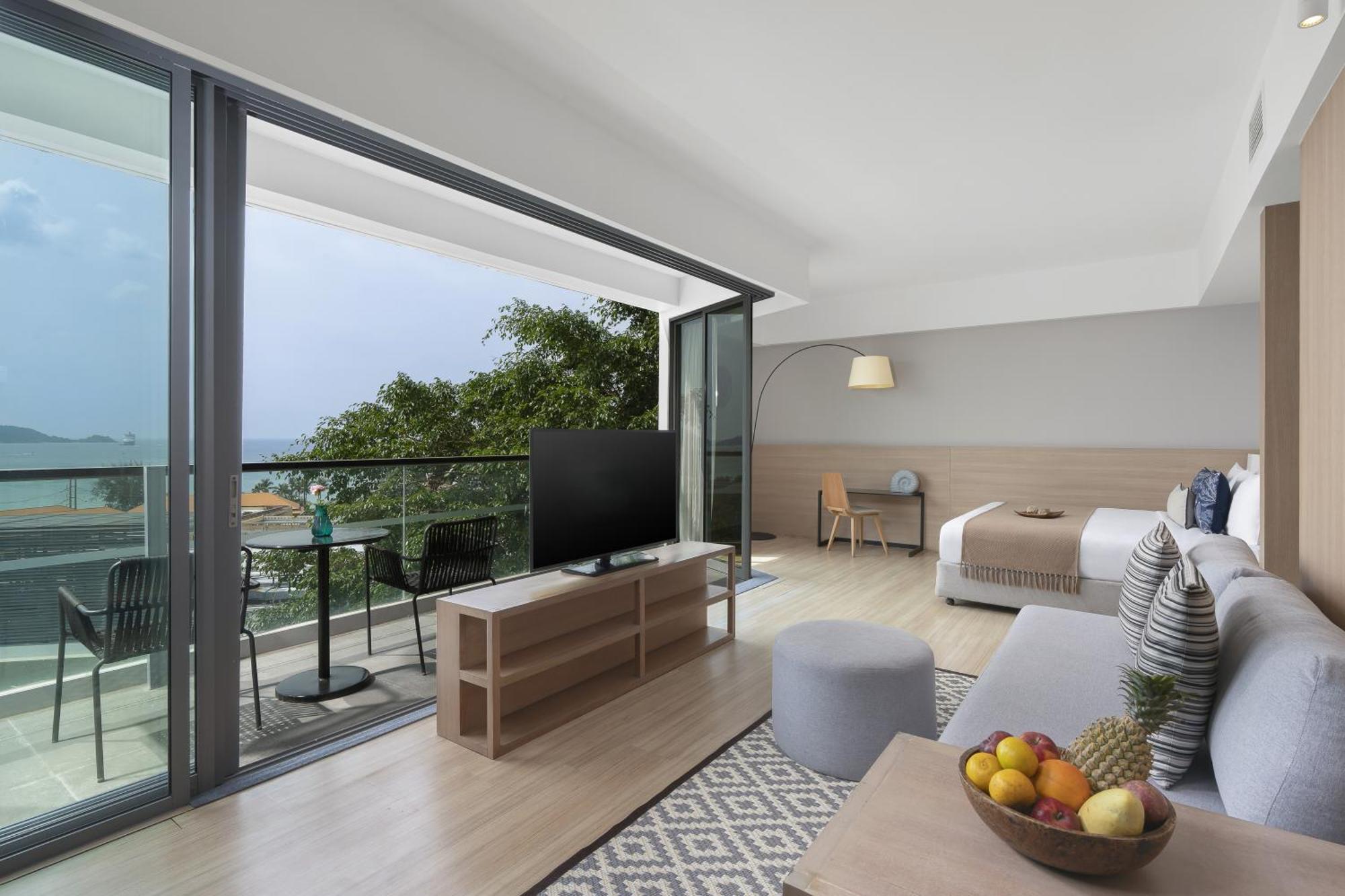 Junior King Suite with Balcony