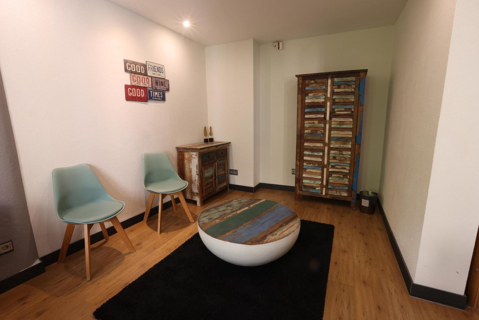 Driepersoonskamer met Eigen Badkamer