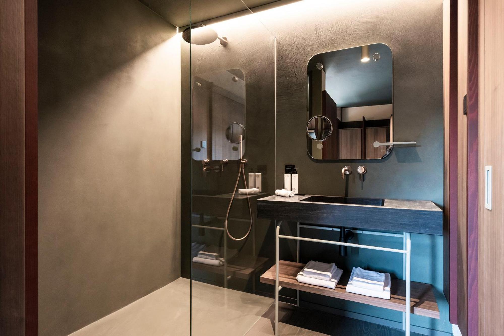 Deluxe Junior Suite