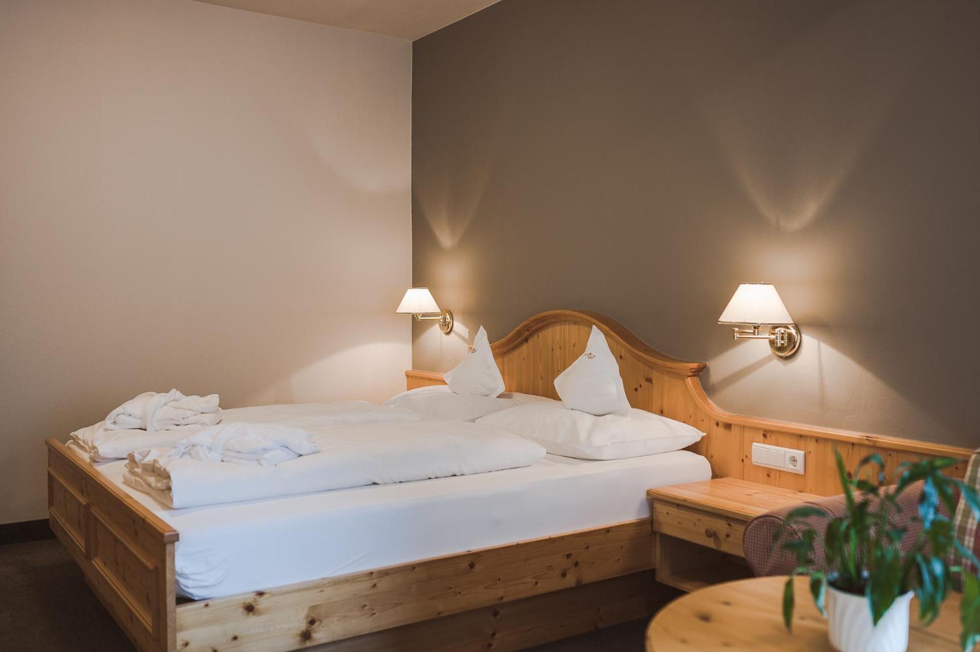 Doppelzimmer mit Balkon