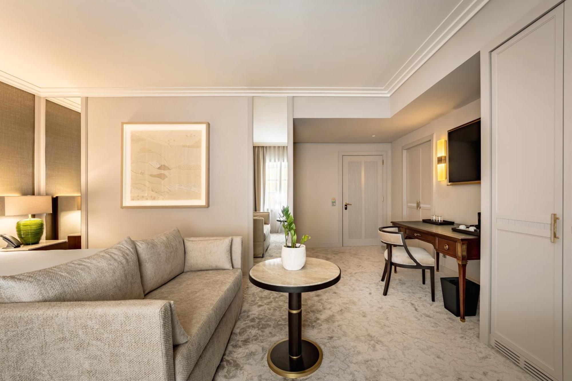 Classic Superior Double Room,1661633546:JPEG